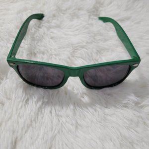 Google Green Frame Sunglasses
